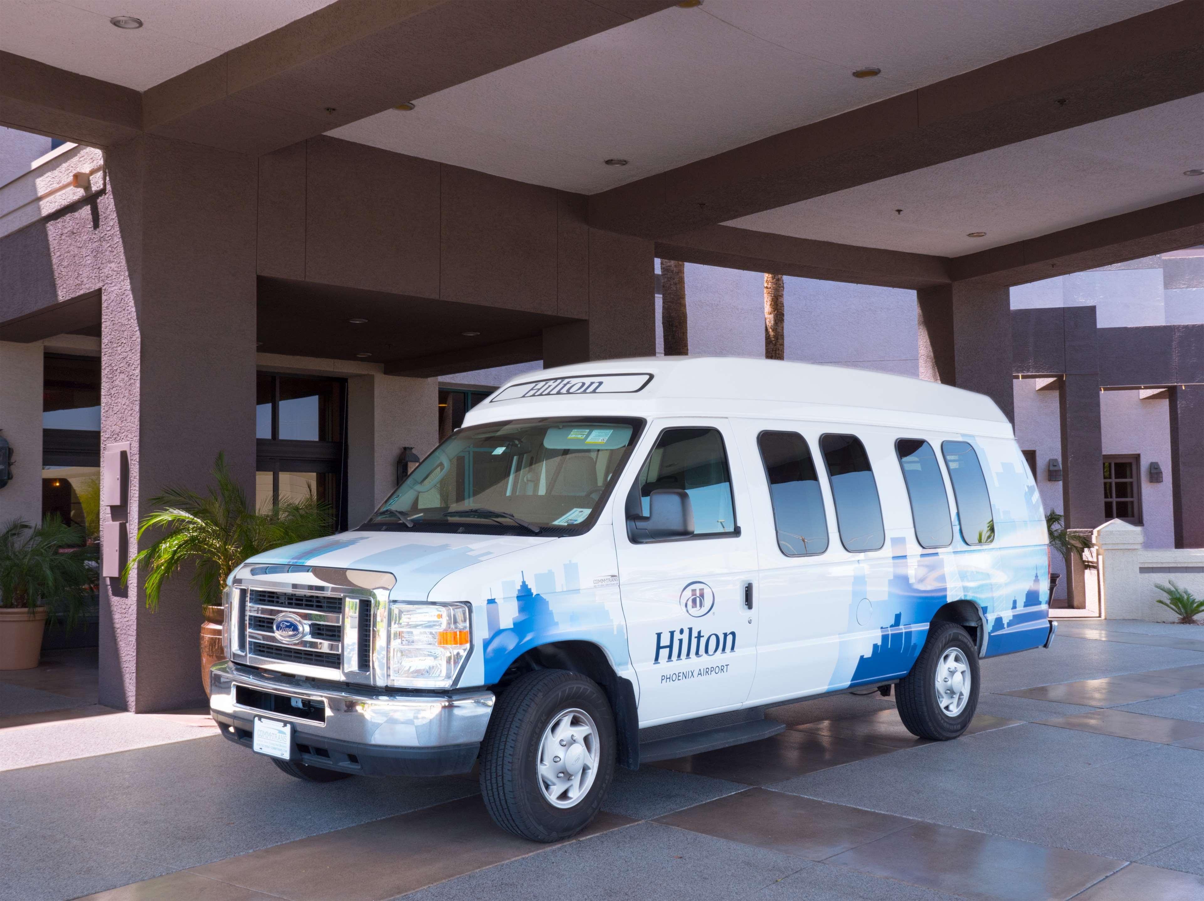Hilton Phoenix Airport Exterior photo